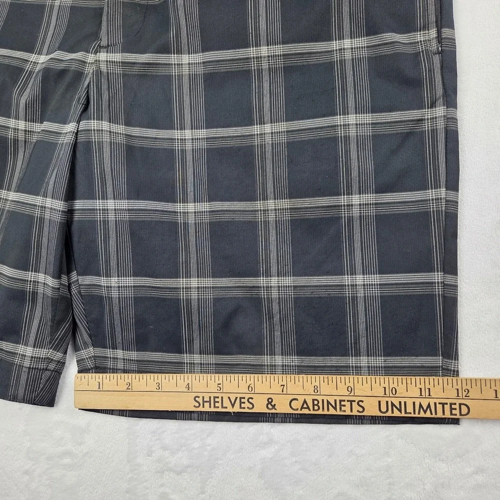 Greg Norman Shorts Men 36 Blue Performance Golf Flat Front Excellent